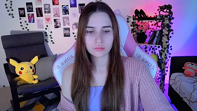 AliceCharmy online show from 9, 12, 2024