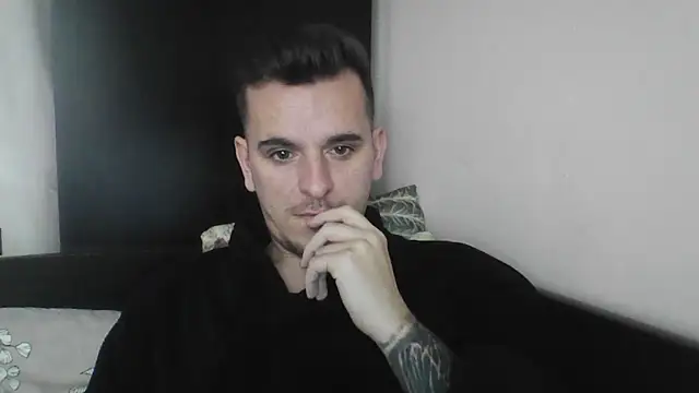 Huge cock22cm online show from 3, 3, 2025