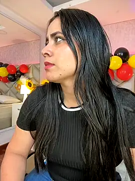 Brenda Garcia online show from 1, 10, 2025