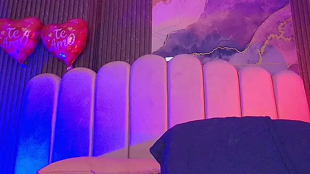 hot dione online show from 20, 2, 2026