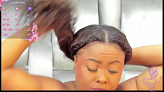 CamilaBenitez online show from 13, 10, 2025