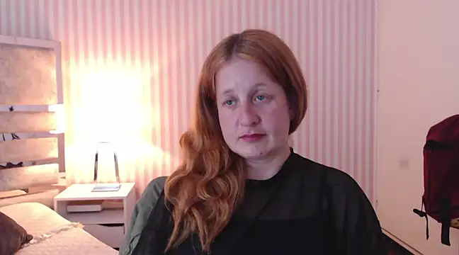 Snapshot of ViioletaMora chatting on 9, 2, 2025 ViioletaMora online show from 9, 2, 2025