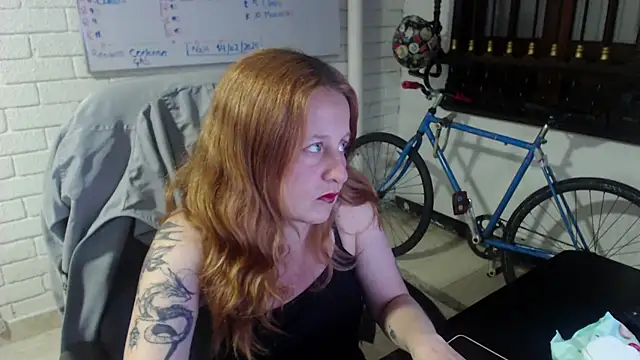 Snapshot of ViioletaMora chatting on 12, 2, 2025 ViioletaMora online show from 12, 2, 2025