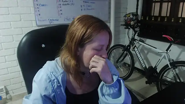 Snapshot of ViioletaMora chatting on 13, 2, 2025 ViioletaMora online show from 13, 2, 2025