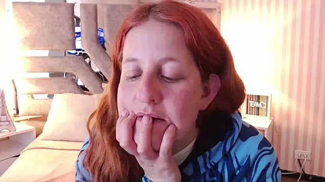 Snapshot of ViioletaMora chatting on 17, 3, 2025 ViioletaMora online show from 17, 3, 2025