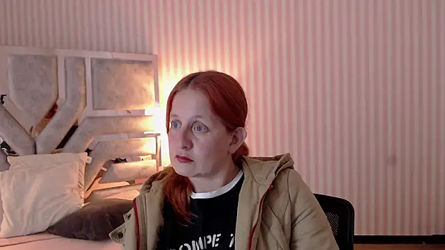 Snapshot of ViioletaMora chatting on 18, 3, 2025 ViioletaMora online show from 18, 3, 2025