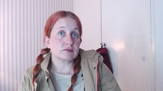 Snapshot of ViioletaMora chatting on 23, 3, 2025 ViioletaMora online show from 23, 3, 2025
