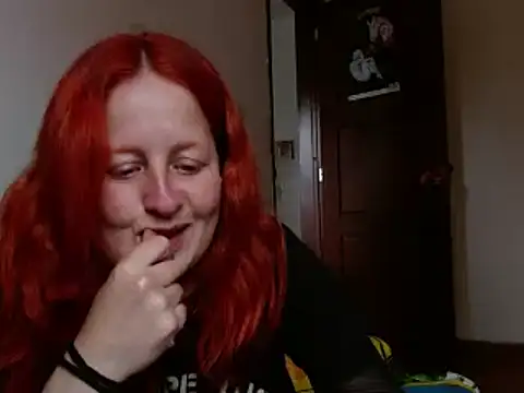 Snapshot of ViioletaMora chatting on 9, 9, 2025 ViioletaMora online show from 9, 9, 2025