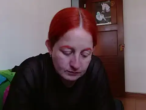 Snapshot of ViioletaMora chatting on 13, 9, 2025 ViioletaMora online show from 13, 9, 2025