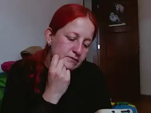 Snapshot of ViioletaMora chatting on 15, 9, 2025 ViioletaMora online show from 15, 9, 2025