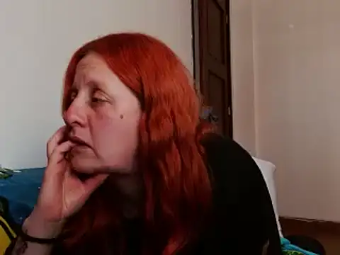 Snapshot of ViioletaMora chatting on 27, 9, 2025 ViioletaMora online show from 27, 9, 2025