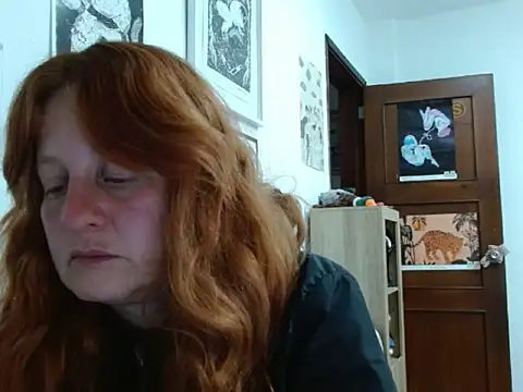 Snapshot of ViioletaMora chatting on 14, 5, 2026 ViioletaMora online show from 14, 5, 2026