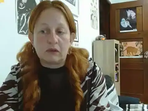Snapshot of ViioletaMora chatting on 22, 5, 2026 ViioletaMora online show from 22, 5, 2026