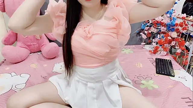 Snapshot of Funikio chatting on 9, 4, 2026 Funikio online show from 9, 4, 2026