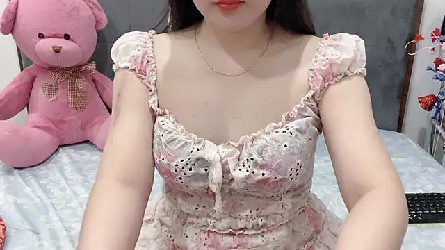 Funikio online show from 17, 5, 2026