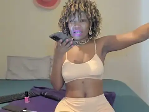 Snapshot of AfricanSquirtingQueen chatting on 8, 2, 2026 AfricanSquirtingQueen online show from 8, 2, 2026