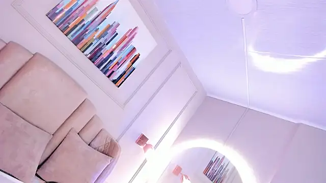 Snapshot of maddy_brookss chatting on 24, 11, 2025 maddy brookss online show from 24, 11, 2025