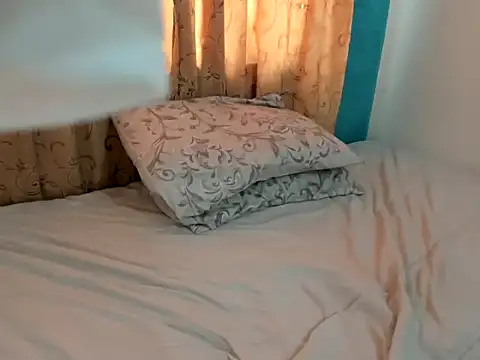 MonicaGarcia  online show from 7, 3, 2025