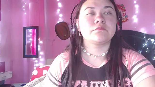 NikkiRous  online show from 11, 11, 2025