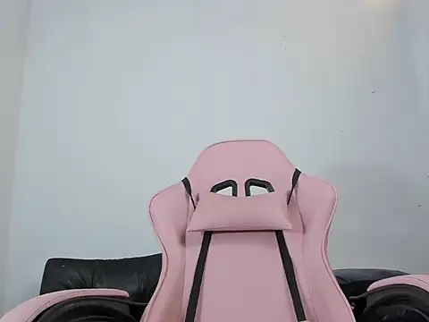 Milk anastasia online show from 28, 11, 2025