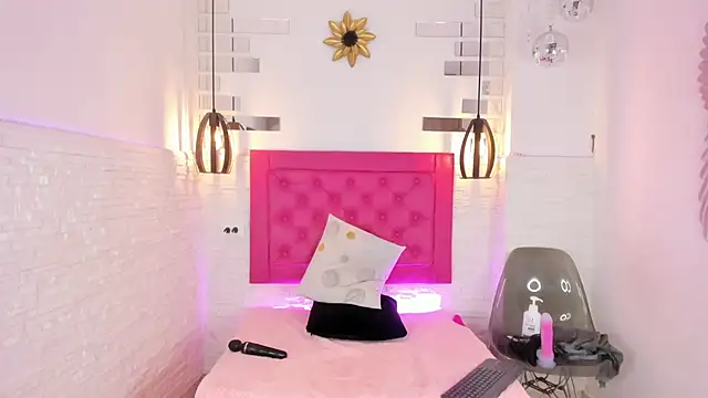 mia 099 online show from 14, 3, 2025