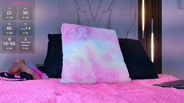 Snapshot of mia_099 chatting on 31, 3, 2026 mia 099 online show from 31, 3, 2026