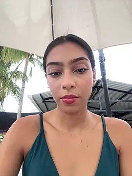 Ema azel online show from 4, 1, 2025