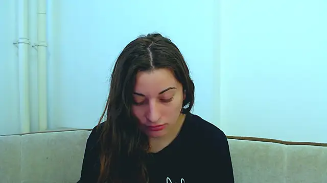 Helen Adams  online show from 22, 2, 2025