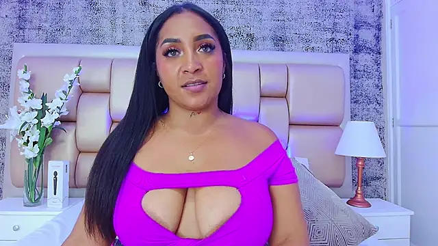 KateVenegas online show from 29, 1, 2025