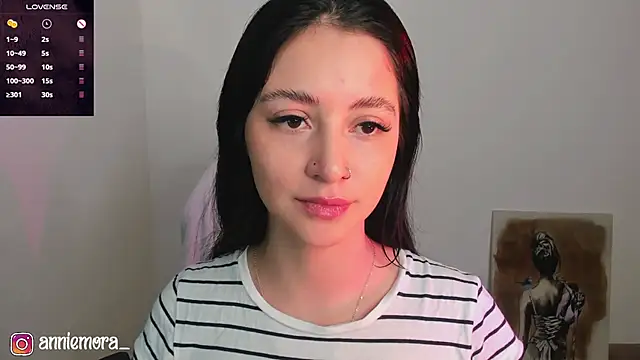 annie mora online show from 28, 12, 2024