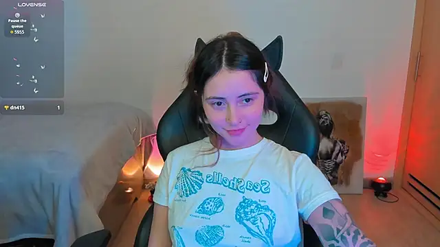 annie mora online show from 4, 10, 2025