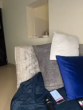 CarlaBeckky online show from 6, 10, 2025