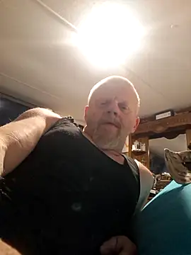 Snapshot of MagicAdmiralty5 chatting on 2, 11, 2025 MagicAdmiralty5 online show from 2, 11, 2025