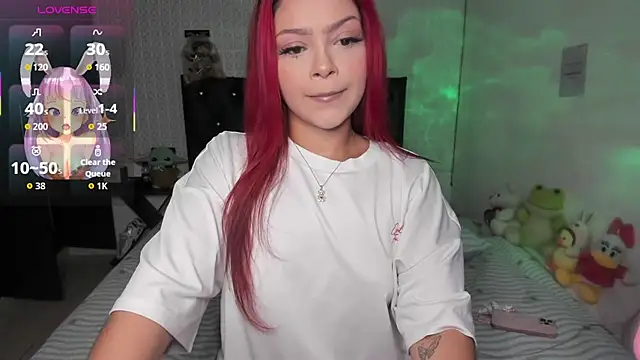 Snapshot of redgirlofficial chatting on 28, 5, 2026 redgirlofficial online show from 28, 5, 2026