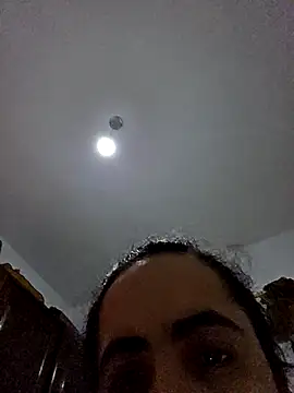 Snapshot of altinya chatting on 4, 12, 2025 altinya online show from 4, 12, 2025