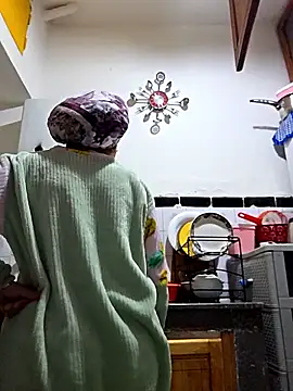 Snapshot of altinya chatting on 8, 1, 2026 altinya online show from 8, 1, 2026