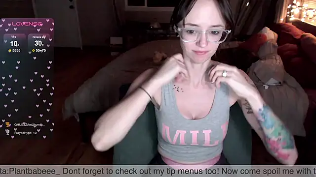 Plantbabeee online show from 21, 3, 2025