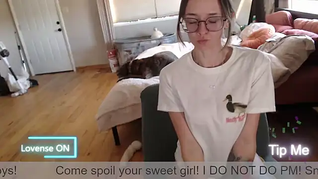 Plantbabeee online show from 22, 4, 2026