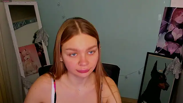 Molly sweetie online show from 30, 12, 2024