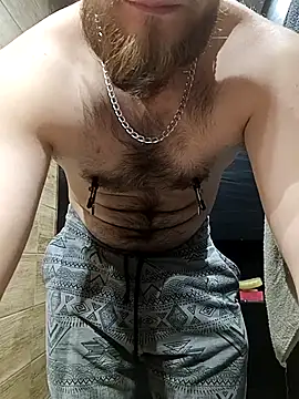 Snapshot of Sweet_bear69 chatting on 17, 12, 2025 Sweet bear69 online show from 17, 12, 2025