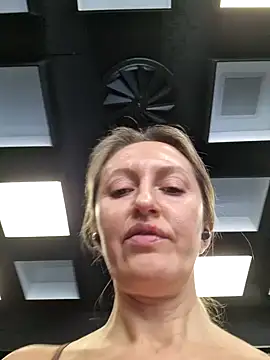 Snapshot of Miss____Mia_ chatting on 26, 1, 2025 Miss    Mia  online show from 26, 1, 2025