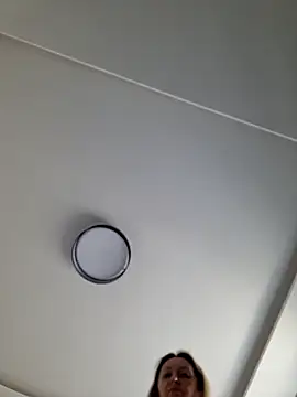 Snapshot of Miss____Mia_ chatting on 4, 3, 2025 Miss    Mia  online show from 4, 3, 2025