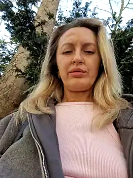 Snapshot of Miss____Mia_ chatting on 21, 3, 2025 Miss    Mia  online show from 21, 3, 2025