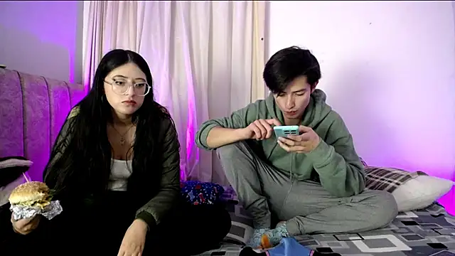 Pinkandyellowpokemon online show from 19, 12, 2025