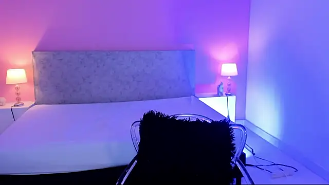 BlakmillerrGilson online show from 27, 9, 2025