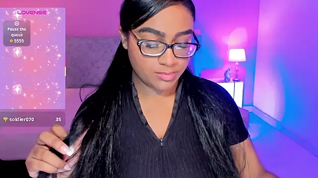 BlakmillerrGilson online show from 28, 9, 2025