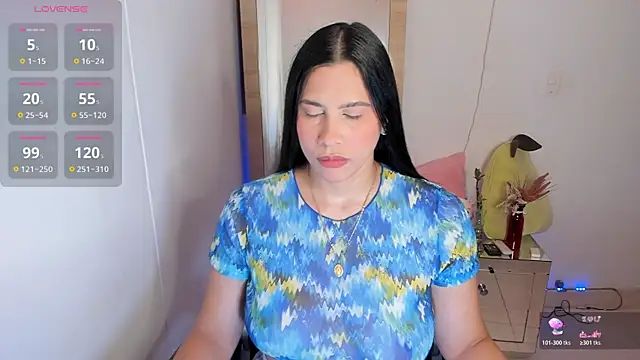 hellensexy online show from 13, 7, 2026