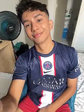 Leonarrrd 01 online show from 23, 2, 2025