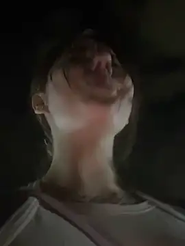 ValerieHilton online show from 21, 2, 2025