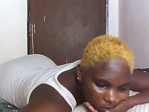 Snapshot of SexyKimberly23 chatting on 15, 10, 2025 SexyKimberly23 online show from 15, 10, 2025